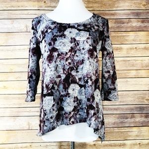 Urban Outfitters Staring at Stars Floral Sweater